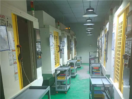 CNC锣床35台